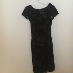 Bobbie Bee womans burnout design dress